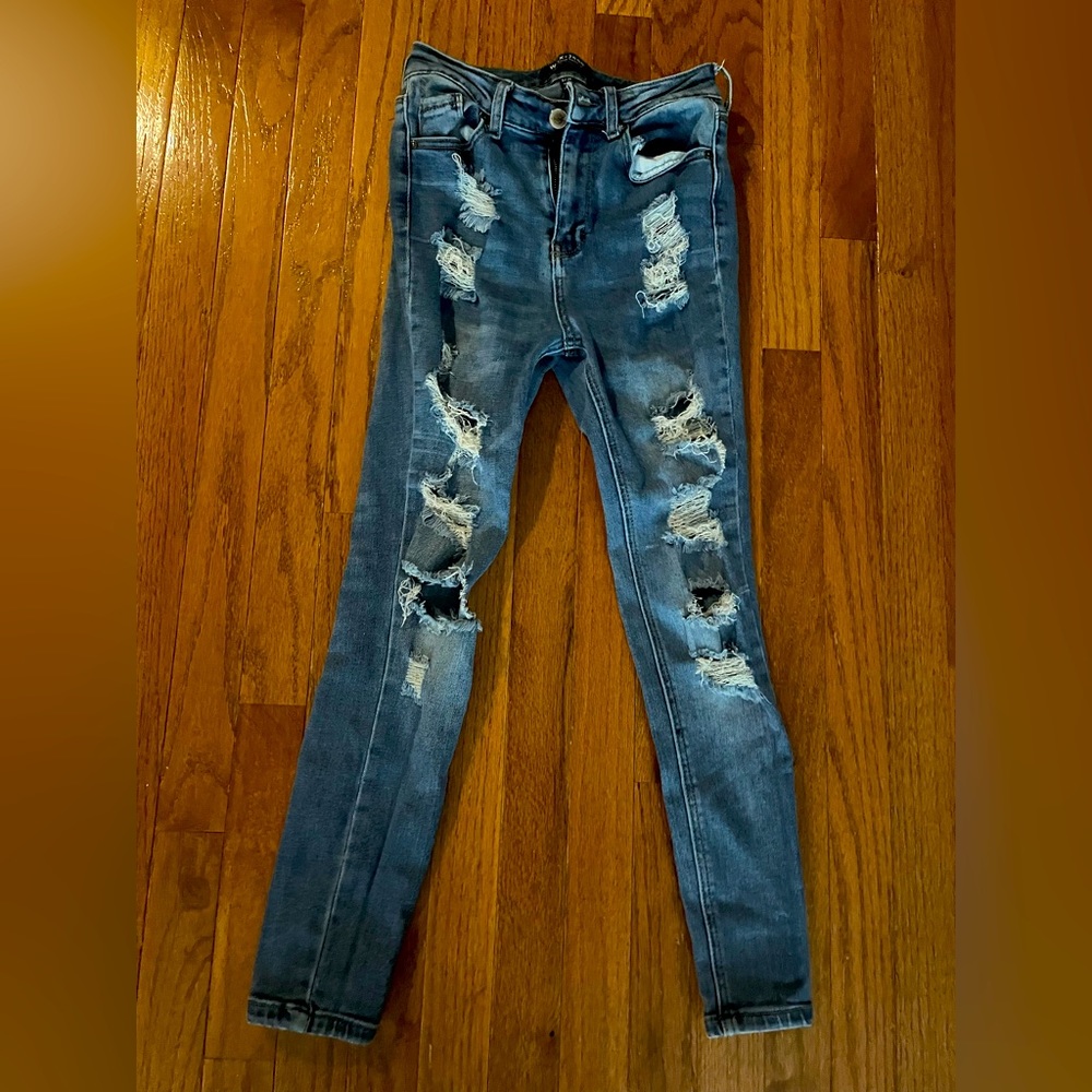 “WAX + jean” skinny jeans size 3!